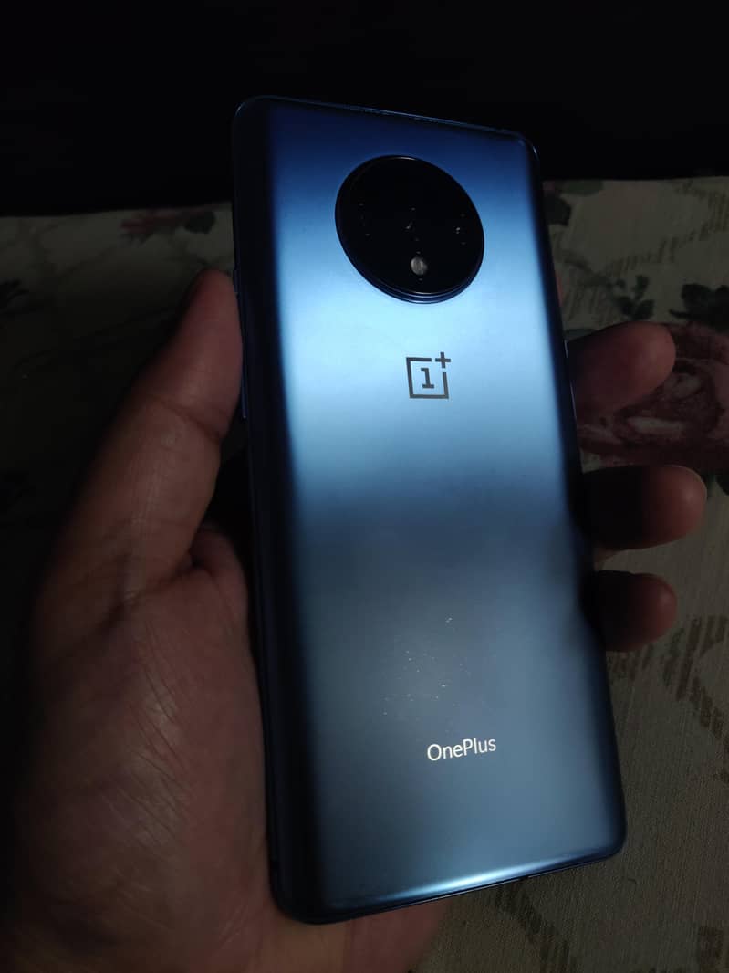 One Plus 7T 1