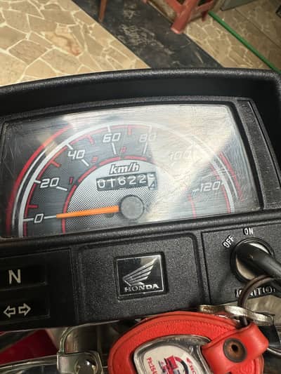 I am selling my Honda CD70 first owner hai