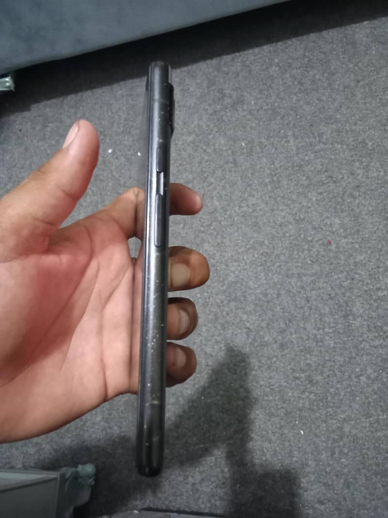 Google Pixel 6a 4