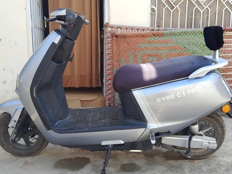 Evee c1 pro 6