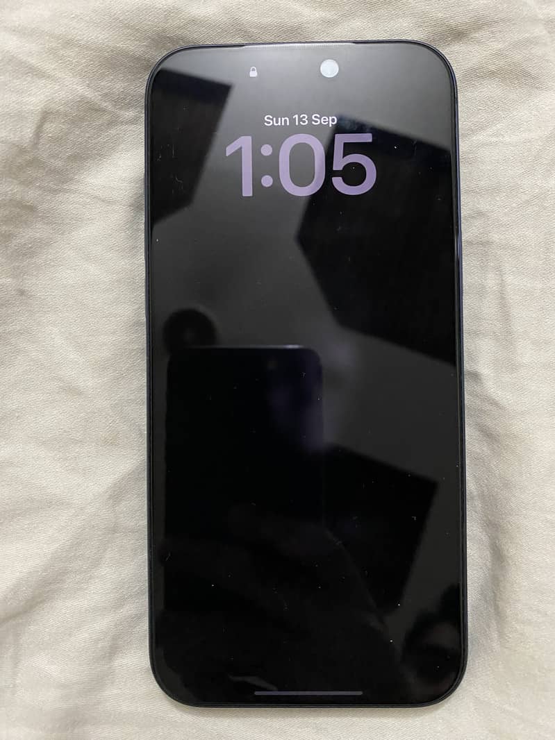 Apple iPhone 17 Pro Max 1