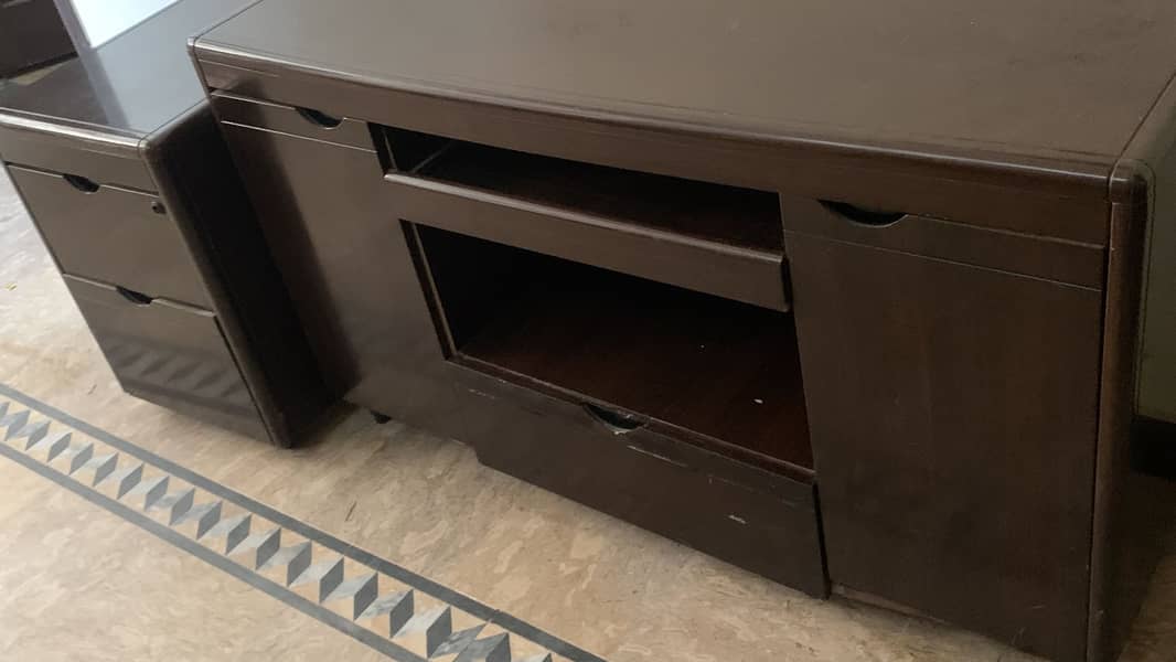 Tv console with side table 2