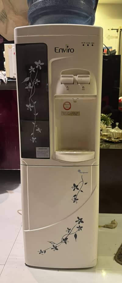 Water dispensor for sale