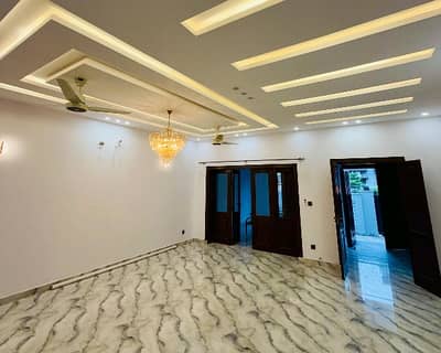 Get This Amazing 666 Square Yards House Available In F-8