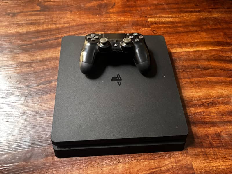 Ps4 slim 0