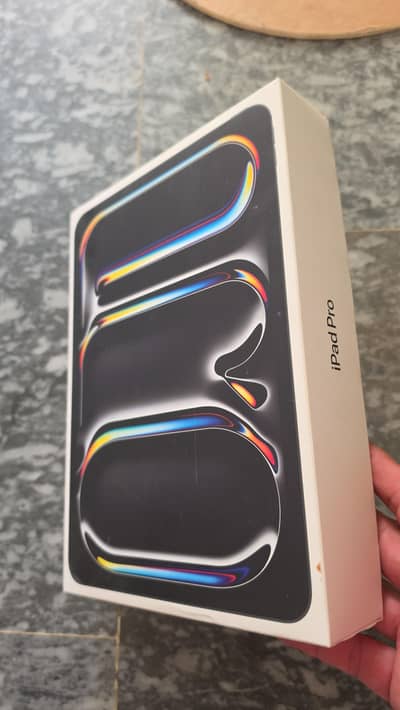 Apple iPad Pro 11" M5 - Box Open / Brand New Condition