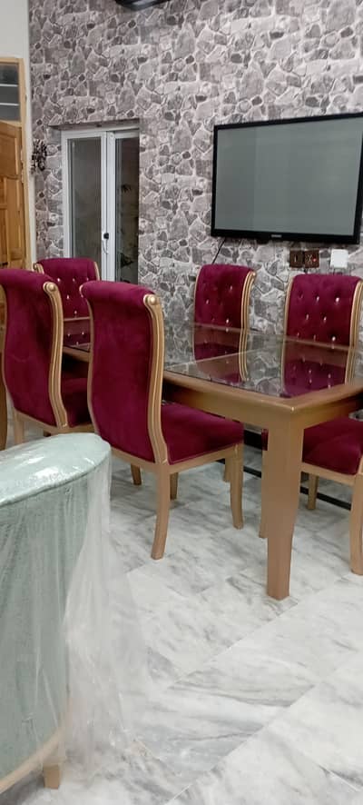 6 seater dinning table