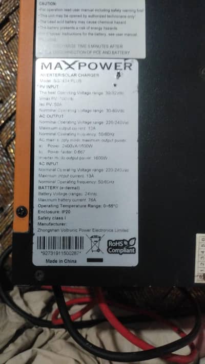 MAXPOWER 1600W 24V Solar Inverter with Charger - Excellent Condition