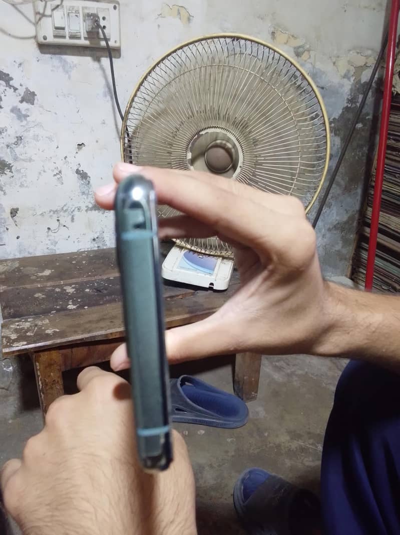 One Plus 10 Pro 1