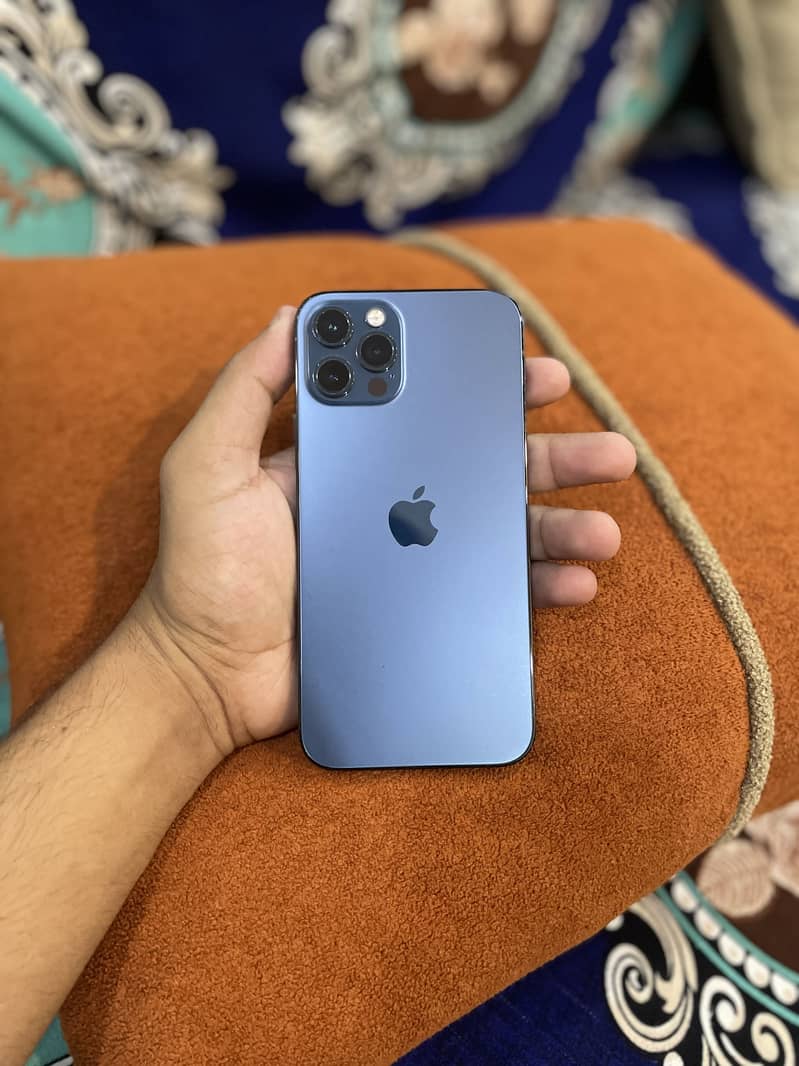 Apple iPhone 12 Pro 3