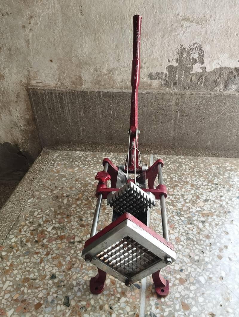 Chips machine cutting 1