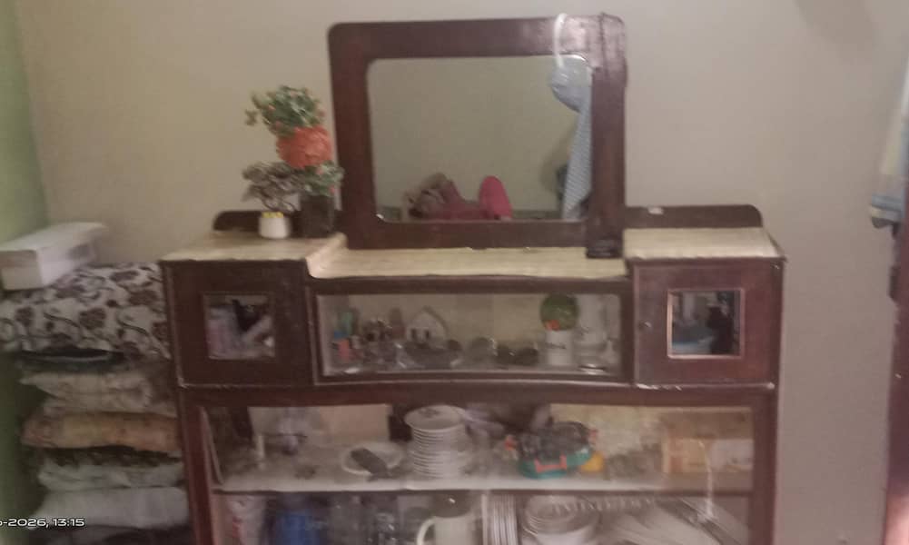divider/ showcase 3