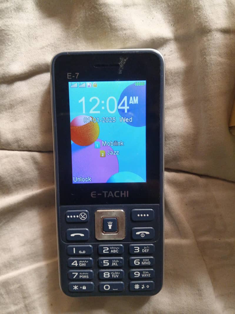 E-Tachi E7i 1