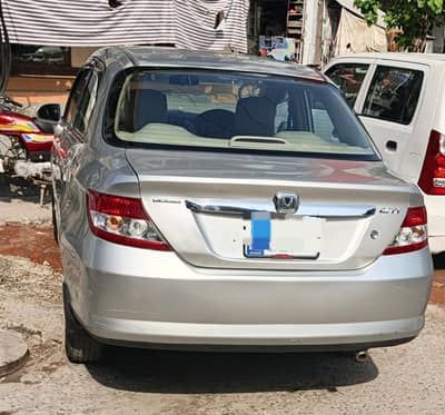 Honda City 2005