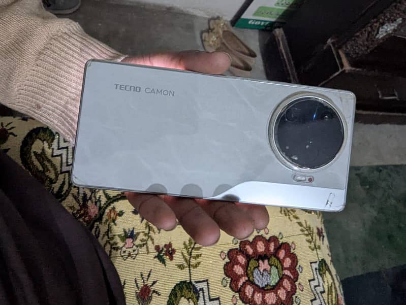 camon 30 pro 5g 4