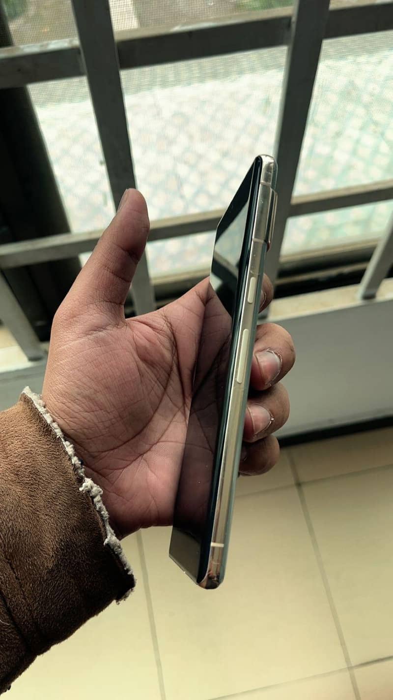 Google Pixel 7 pro 3