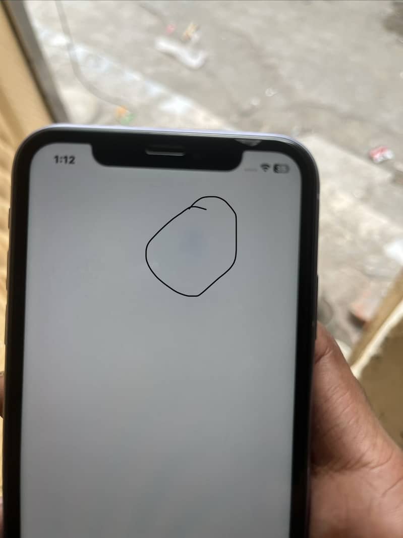 Apple iPhone 11 4