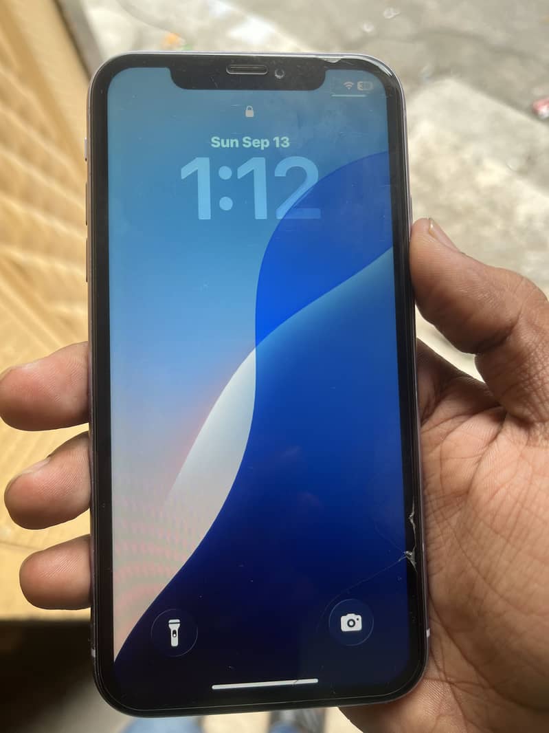Apple iPhone 11 3
