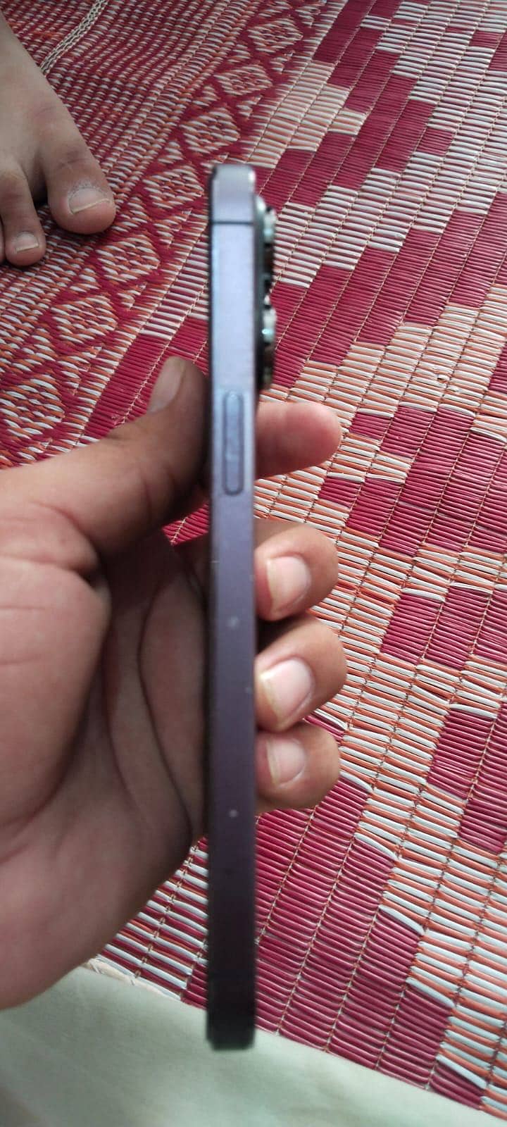 Apple iPhone 14 Pro Max 1