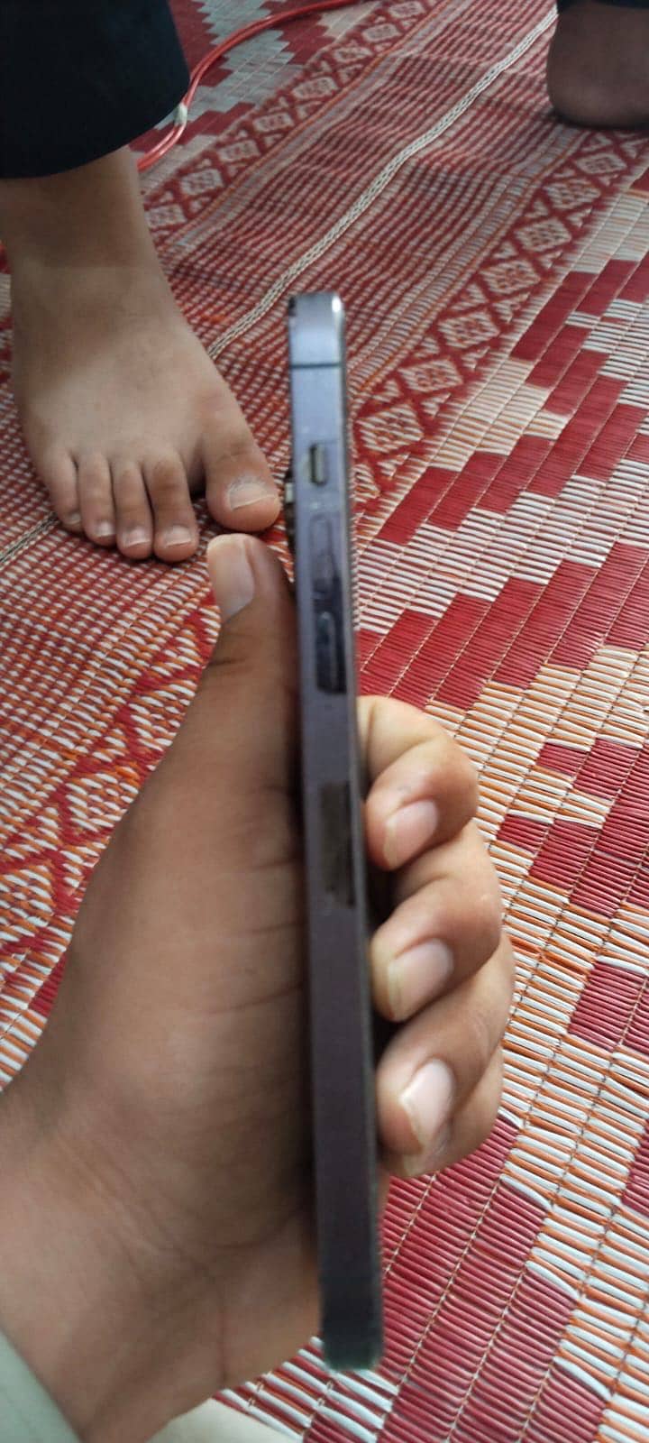 Apple iPhone 14 Pro Max 3