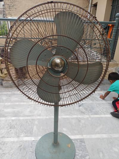 pedestal fan full working slightly used.