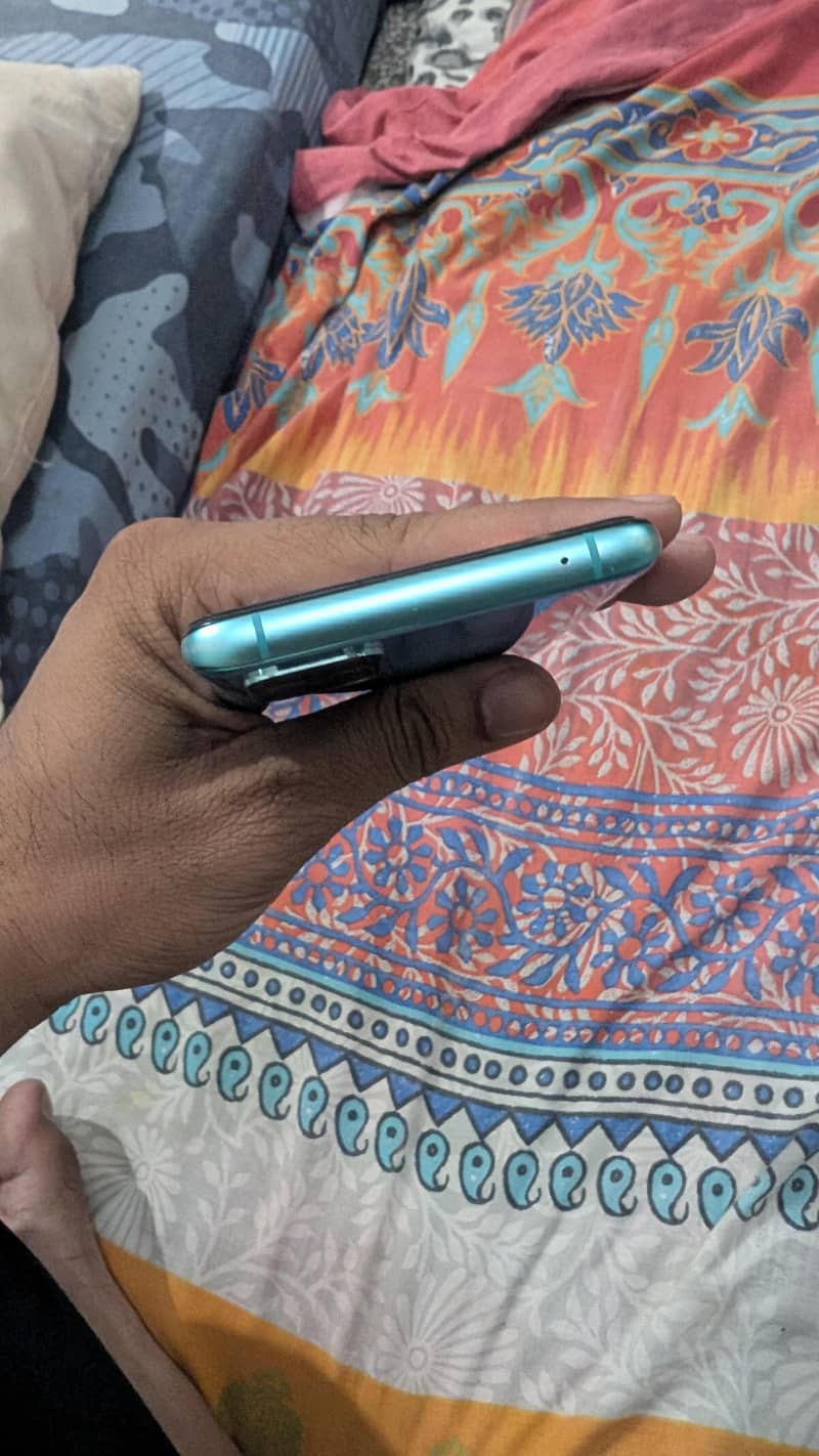 One Plus 8T 1