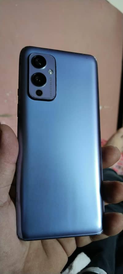 One Plus 9 12/256 snapdragon 888
