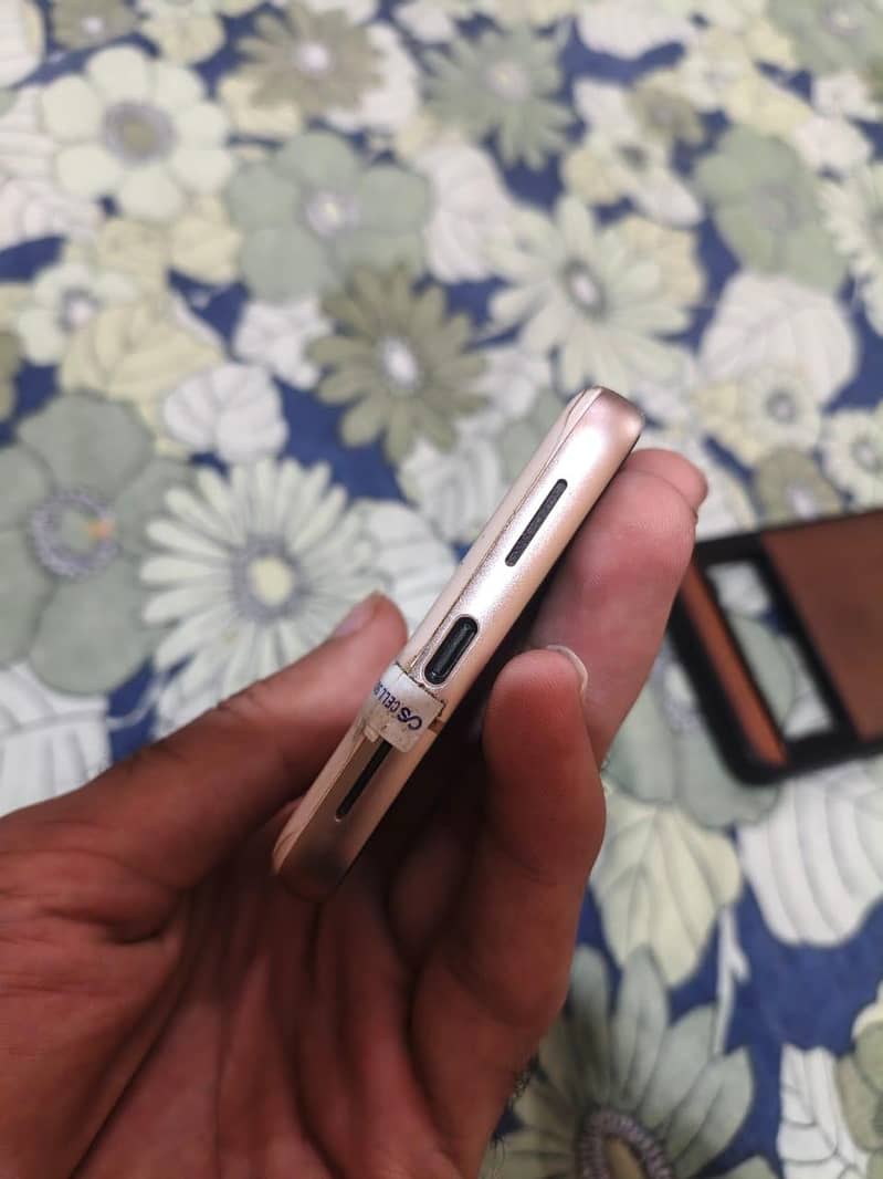 Google Pixel 8 3