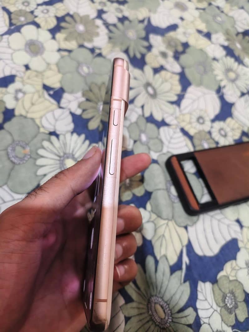 Google Pixel 8 5