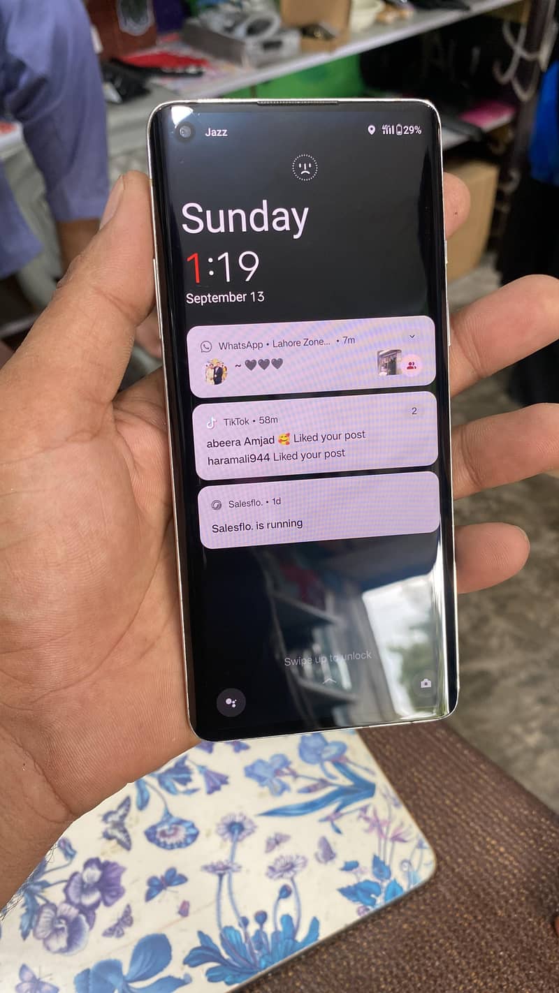 One Plus 8 5