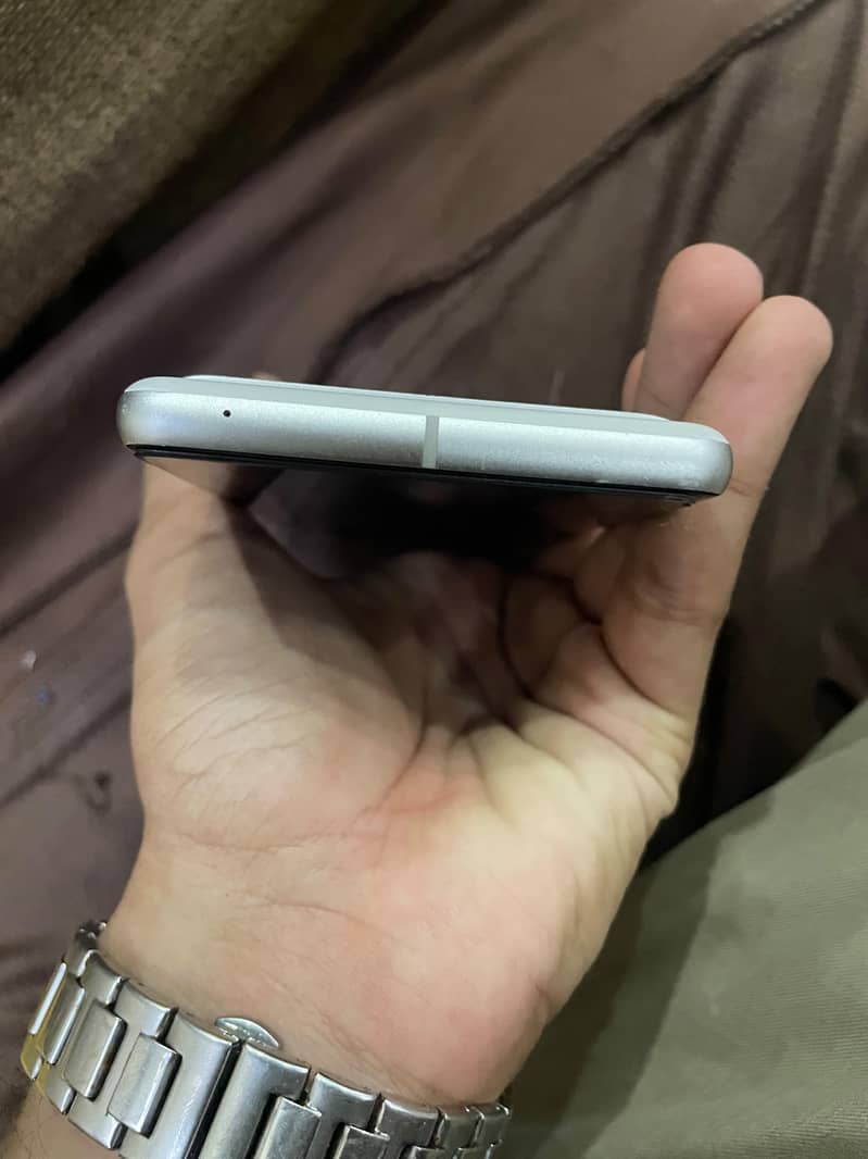 Google Pixel 7 8
