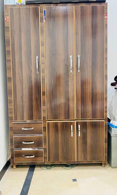 3 Door wardrobe