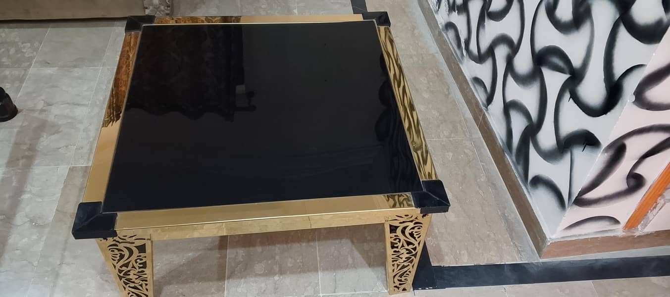 center table 4