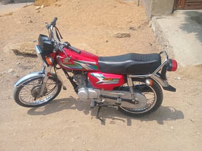 I'm selling my honda 125 2023