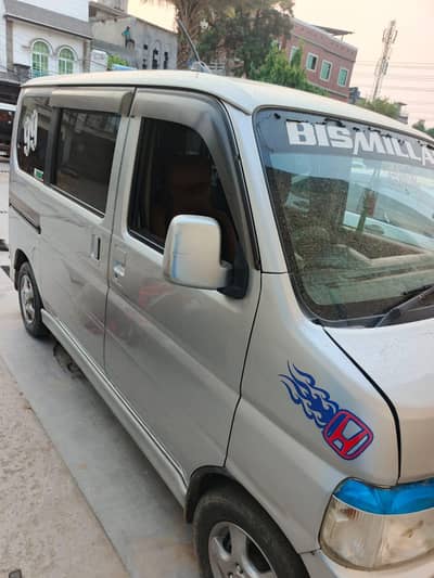Honda Vamos 2012