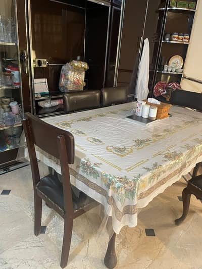 6 Seater Wooden Dining Table Set with 6 Chairs – Excellent Condition