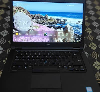 Urgent sell Core i7-8 Gen 16GB DDR4 256GB NVMe ssd Dell Latitude 5490
