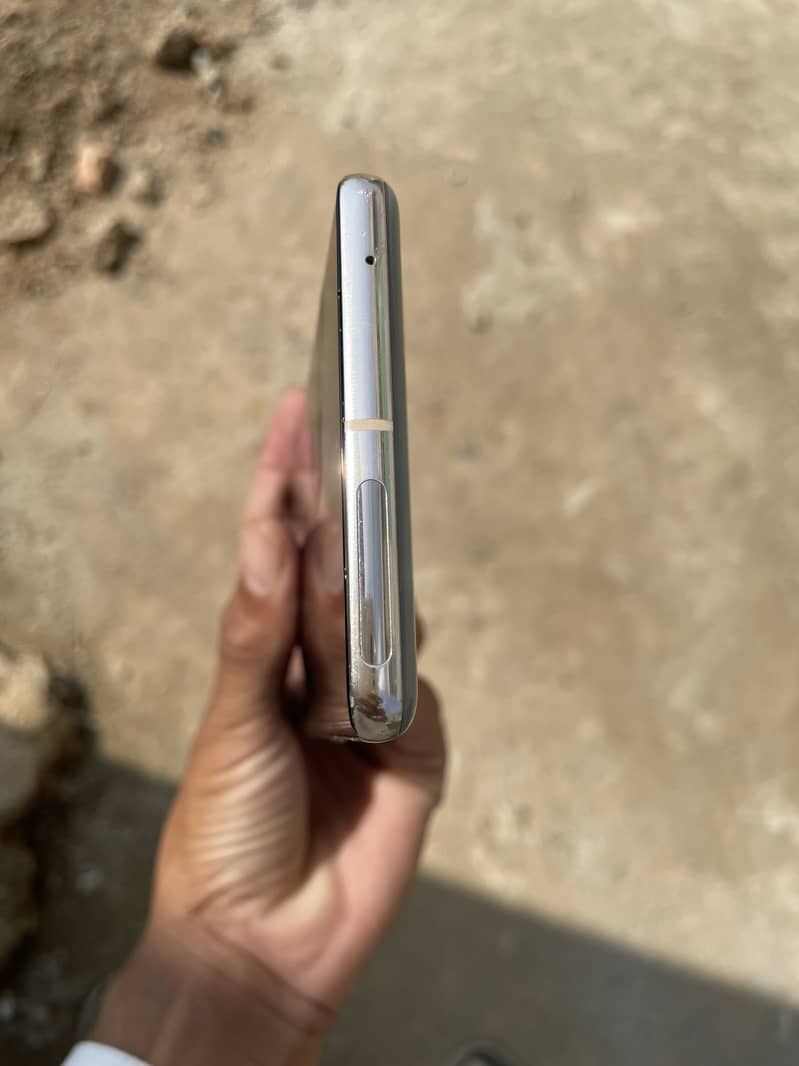 Google Pixel 7 Pro 4