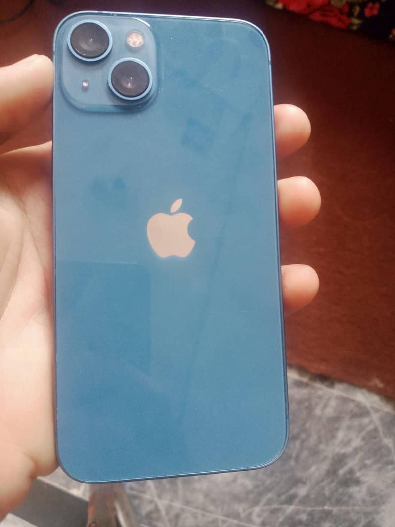 Apple iPhone 13 1