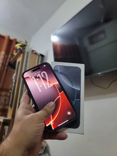 iPhone 16 Pro Max factory unlock