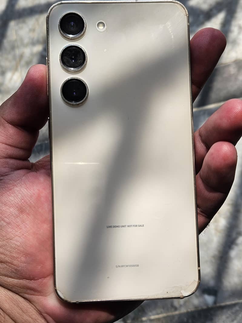 Samsung Mobile S23 1