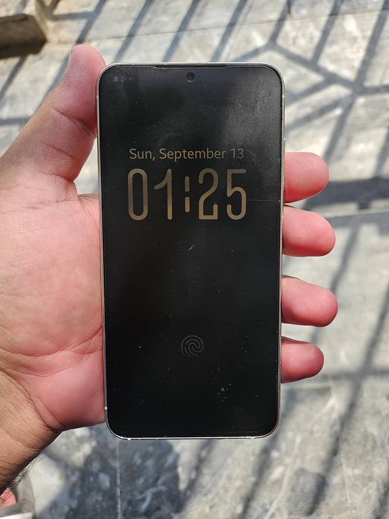 Samsung Mobile S23 7