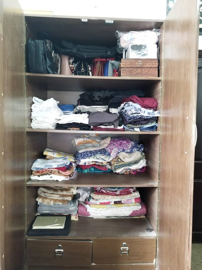 4 door wardrobe 7