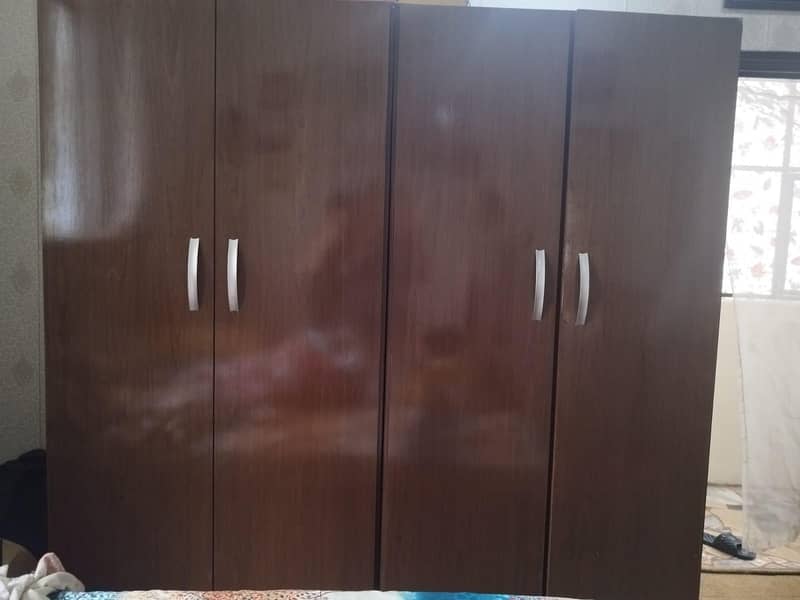 4 door wardrobe 9