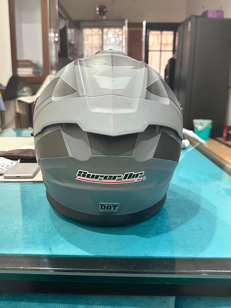 Helmet 0