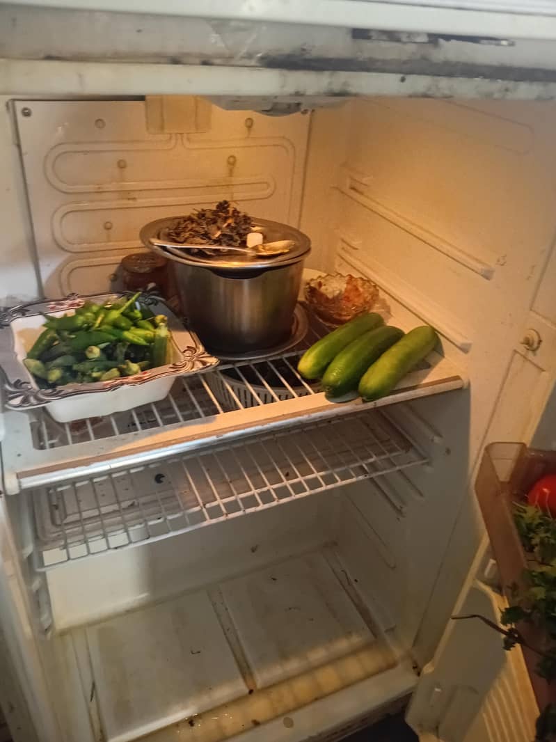 Dawlance full size fridge 2