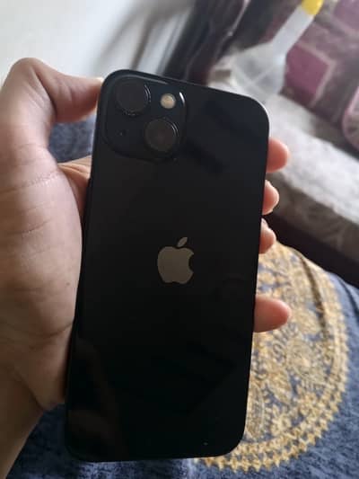 Apple iPhone 13