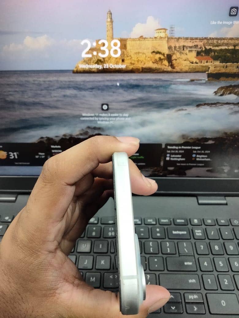 Apple iPhone 15 plus 5