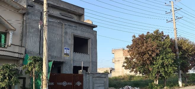 7 Marla triple story house for sale