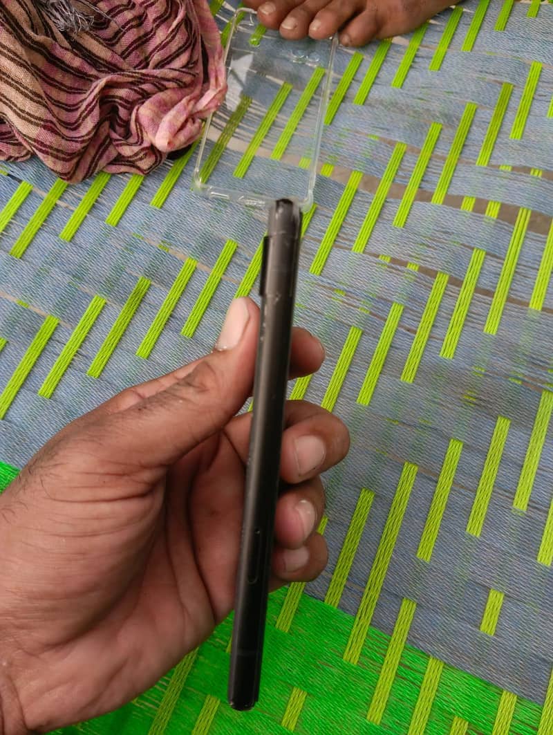 Google Pixel 6a 1